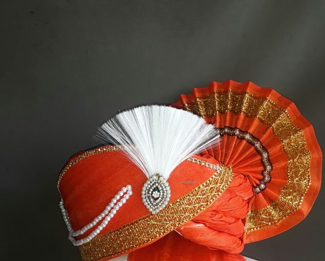kavir-turban-and-historical-pagadi-manufacturer_1539203050uhiwah.jpeg